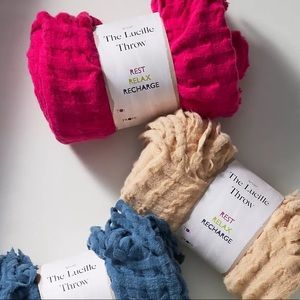 Pink Tasseled Lucille Throw Anthropologie 50”x70”